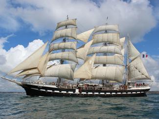 Belem : le dernier grand voilier français...