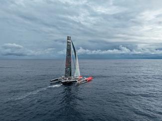 The Famous Project - Trophée Jules Verne :...