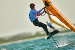 Coupe du monde Wingfoil : Mathis Ghio décroche l’or, Vaïna Picot l’argent