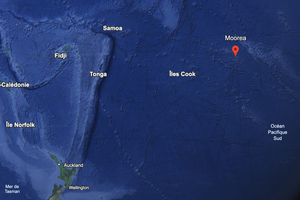 À Moorea, l’afflux de touristes transforme le quotidien entre plage, cuisine locale et économie du fenua