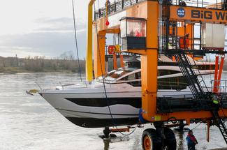 boot Düsseldorf 2026 : les premiers yachts arrivent sur le salon avant l...