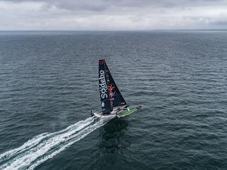 Trophée Jules Verne : Passage de l'equateur et...