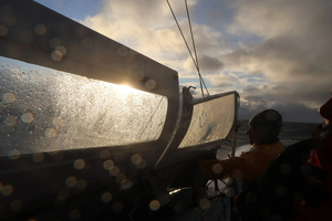 Trophée Jules Verne : résilience Pacifique à bord de The Famous Project CIC