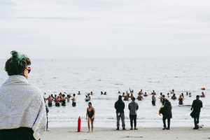Bains d’hiver : une pratique en plein essor, des risques encore trop souvent minimisés