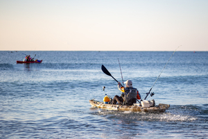 Pêcher en kayak, une autre façon d’aborder la mer et la pêche
