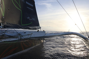 Trophée Jules Verne : dernier virement de bord pour The Famous Project avant le passage de l'équateur