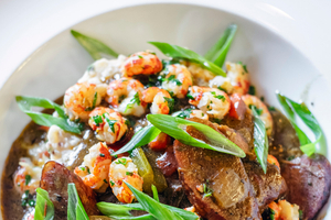 Gumbo aux fruits de mer : l’âme de la Louisiane dans une marmite