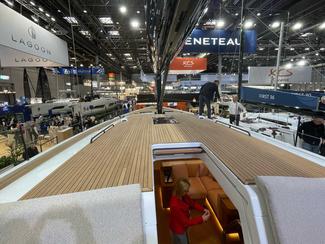 First 60 : BENETEAU dévoile le plus grand...