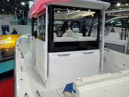 Le cockpit du Wellcraft 28 Explorer