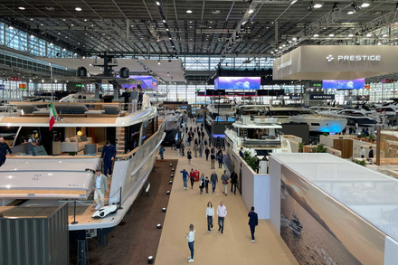 Le hall 6 regroupe les superyachts. Toujours aussi impressionnant !