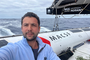 Guirec Soudée nous donne de ses nouvelles en plein Pacifique