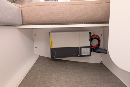 Convertisseur sous banquette Convertisseur sous banquette