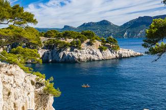 Top 5 des zones les plus adaptées au kayak de mer en hiver