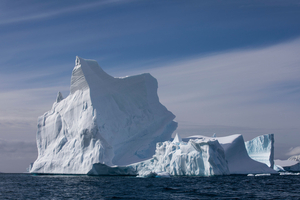Des scientifiques utilisent l'IA pour suivre les icebergs