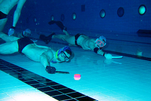 Hockey subaquatique, immersion dans le sport collectif le plus méconnu des bassins