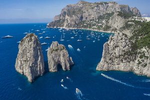 Italie: Capri impose des règles aux groupes de touristes l'été prochain