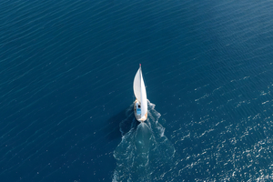 Petits voiliers, grandes idées : quand la plaisance retrouve l’essentiel
