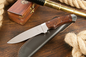 Couteau de marin : pourquoi l’épissoir est l’outil le plus utile à bord