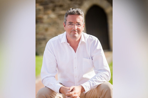 6 questions à Yannick Moreau, directeur de « Tout commence en Finistère »