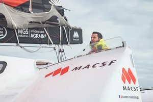 Guirec Soudée a évité de justesse une collision au 77ᵉ jour de sa tentative de record