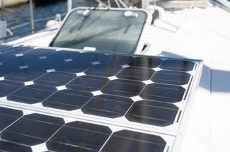 Retrofit électrique d’un voilier de 12 m : quelle rentabilité pour quel ...