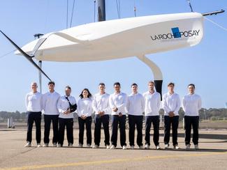 Un partenaire titre, un directeur sportif, une...