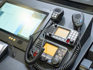 VHF portative : comment bien choisir cet...