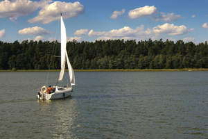 Petit bateau, grandes ambitions : le kit idéal pour armer son voilier de 6 à 9 mètres