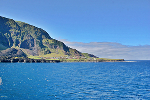 Tristan da Cunha, l’île habitée la plus isolée du monde qui fascine les voyageurs en quête d’ailleurs
