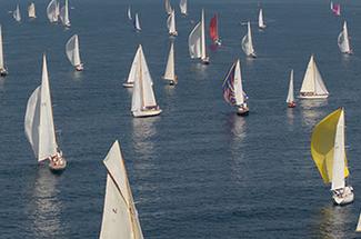 Le Yacht Club de Porquerolles fête ses 40 ans et hisse les voiles pour u...