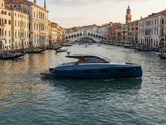 Beneteau présentera pour la première fois à...