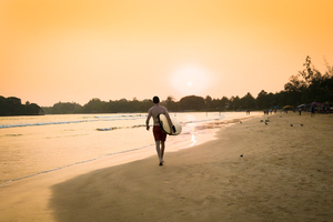 Surf à Weligama : pourquoi ce spot du Sri Lanka séduit autant de surfeurs