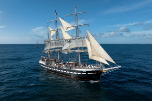 Bateaux classés Monument historique en France : 5 navires emblématiques qui font vivre l’histoire maritime