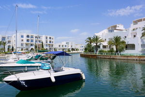 Hammamet au printemps : entre médina blanche, plages dorées et douceur tunisienne
