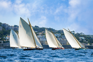 Voiles du Vieux-Port 2026 : Marseille célèbre 20 éditions de yachts classiques, de régates et de musique