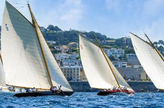 Voiles du Vieux-Port 2026 : Marseille célèbre 20 éditions de yachts clas...