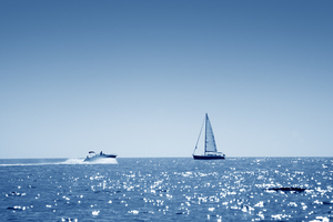 Grande croisière : êtes-vous plutôt voile ou moteur ?