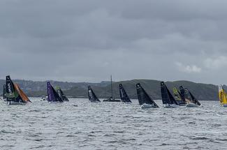 En direct de la ligne de départ : les skippers de la Solitaire du Figaro...