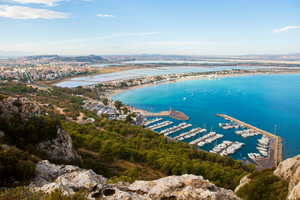 Cagliari avant l’été : la capitale sarde à découvrir entre mer, ruelles et lumière méditerranéenne