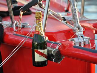 Pourquoi baptise-t-on les bateaux ? Une...