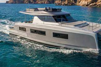 Aventura 37 Explorer : le powercat trawler d’Aventura Yachts taillé pour...