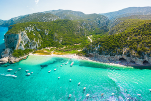 Plages en Sardaigne : réservations, quotas, amendes, les règles à connaître avant de partir