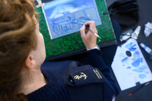 Peintres officiels de la Marine : ces artistes qui embarquent pour raconter la mer