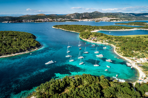 Naviguer en Croatie en 2026 : les taxes à prévoir avant de larguer les amarres
