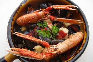 Ttoro basque : la soupe de poissons des pêcheurs de Saint-Jean-de-Luz