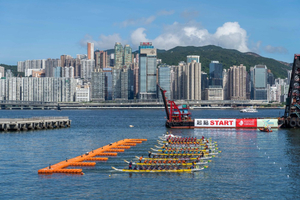 À Hong Kong, les bateaux dragons transforment la baie Victoria en grande fête d’été