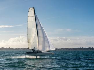 Foils en croisière : le rêve de voler...