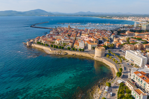 Alghero, le charme espagnol de la Sardaigne en plein été