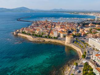 Alghero, le charme espagnol de la Sardaigne en...