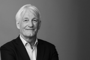 Le Groupe Beneteau rend hommage à Dieter Gust, fondateur de CNB